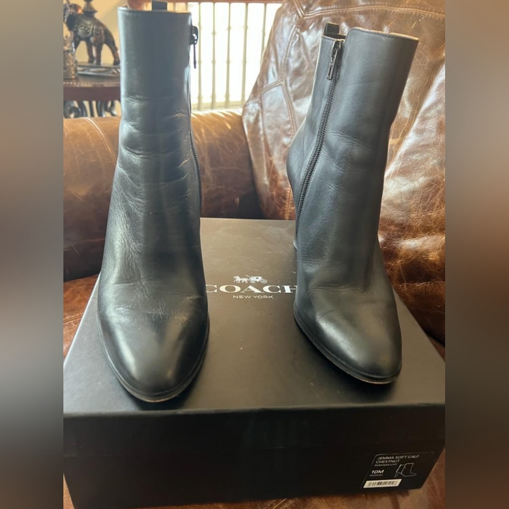 Coach boots - Picture 2 of 3